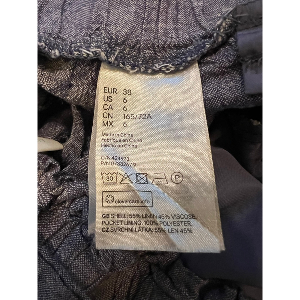 Women's H&M High Waist Shorts Size 6 Blue - Picture 4 of 4